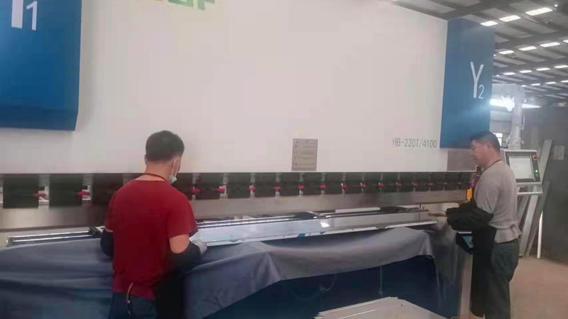 精密零件加工与普通加工：成本差异背后的考量